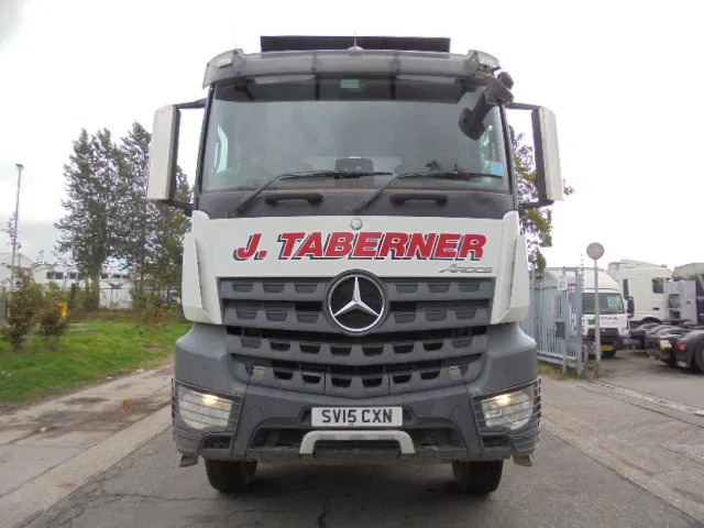 Mercedes-Benz Arocs 3240 K 8X4 - Kravas automašīna pašizgāzējs: foto 2 Mercedes-Benz Arocs 3240 K 8X4 - Kravas automašīna pašizgāzējs: foto 2