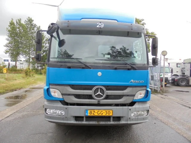Mercedes-Benz Atego 1218 - Kravas automašīna ar slēgto virsbūvi: foto 5 Mercedes-Benz Atego 1218 - Kravas automašīna ar slēgto virsbūvi: foto 5