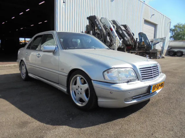 Mercedes-Benz C-Klasse 43 AMG - Sedans: foto 2 Mercedes-Benz C-Klasse 43 AMG - Sedans: foto 2