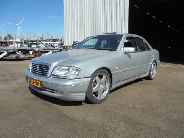 Mercedes-Benz C-Klasse 43 AMG - Sedans: foto 1 Mercedes-Benz C-Klasse 43 AMG - Sedans: foto 1