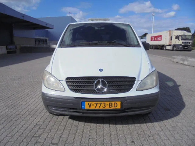 Mercedes-Benz Vito 110 NL - Mazs furgons, Kravas-pasažieru furgons: foto 2 Mercedes-Benz Vito 110 NL - Mazs furgons, Kravas-pasažieru furgons: foto 2