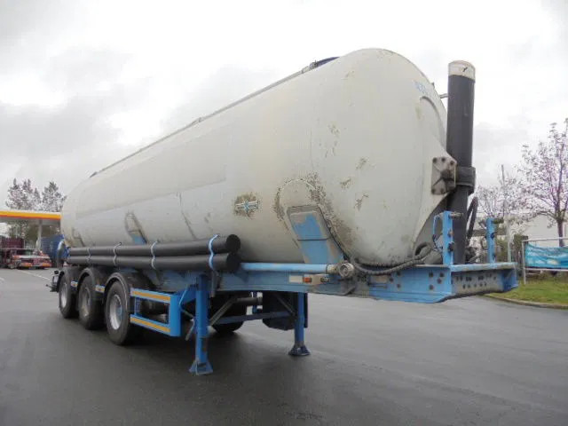 SPITZER SK 50 CAL - Puspiekabe cisterna: foto 3 SPITZER SK 50 CAL - Puspiekabe cisterna: foto 3