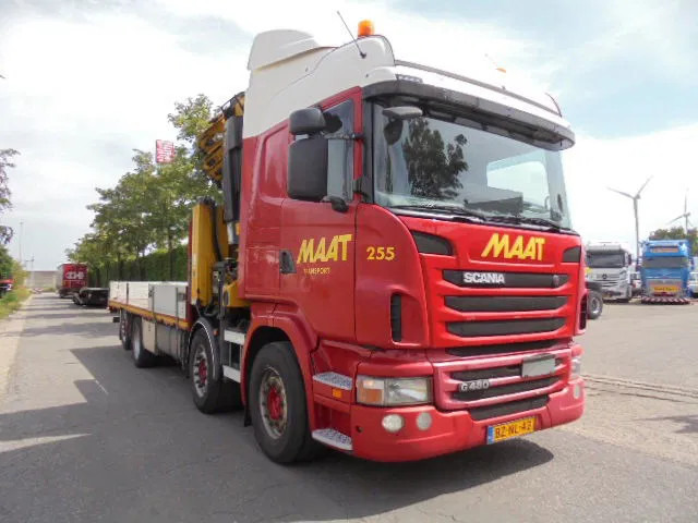 Scania 8X2 RETARDER - Kravas auto ar manipulatoru: foto 3 Scania 8X2 RETARDER - Kravas auto ar manipulatoru: foto 3