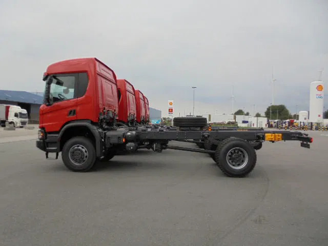 Scania P450 XT 4X4 NIEUW - DEMO - Šasija kravas automašīna: foto 4 Scania P450 XT 4X4 NIEUW - DEMO - Šasija kravas automašīna: foto 4