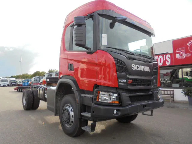 Scania P450 XT 4X4 NIEUW - DEMO - Šasija kravas automašīna: foto 3 Scania P450 XT 4X4 NIEUW - DEMO - Šasija kravas automašīna: foto 3