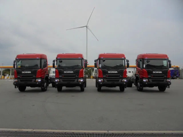 Scania P450 XT 4X4 NIEUW - DEMO - Šasija kravas automašīna: foto 2 Scania P450 XT 4X4 NIEUW - DEMO - Šasija kravas automašīna: foto 2