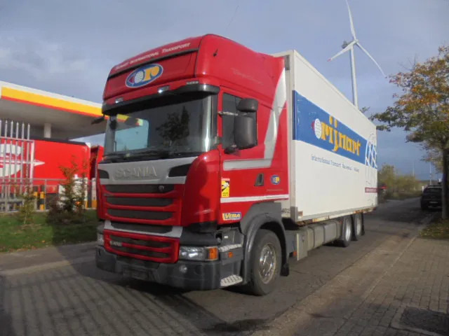 Scania R400 6X2 RETARDER - Kravas automašīna ar slēgto virsbūvi: foto 1 Scania R400 6X2 RETARDER - Kravas automašīna ar slēgto virsbūvi: foto 1