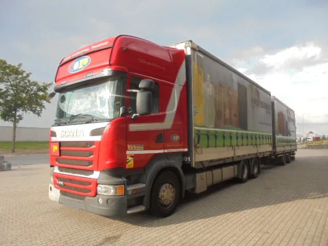 Scania R400 6X2 VOLUME COMBI + RETARDER - Kravas automašīna ar slēgto virsbūvi: foto 1 Scania R400 6X2 VOLUME COMBI + RETARDER - Kravas automašīna ar slēgto virsbūvi: foto 1