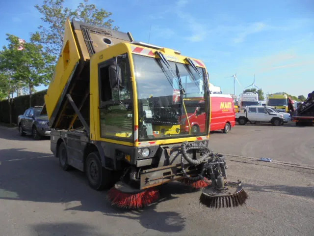 Schmidt CLEANGO 500 NL MACHINE - Rūpnieciskais slaucītājs: foto 3 Schmidt CLEANGO 500 NL MACHINE - Rūpnieciskais slaucītājs: foto 3