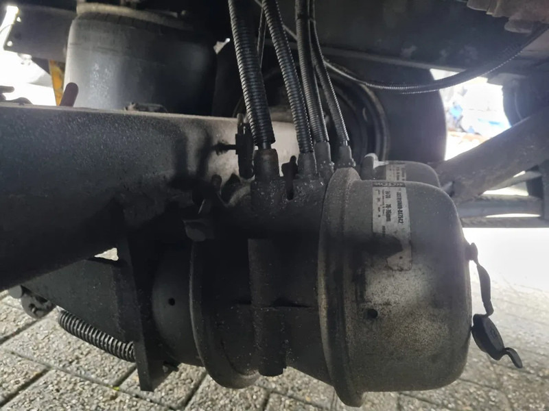 Puspiekabe slēgtā virsbūve Talson F 1520: foto 18
