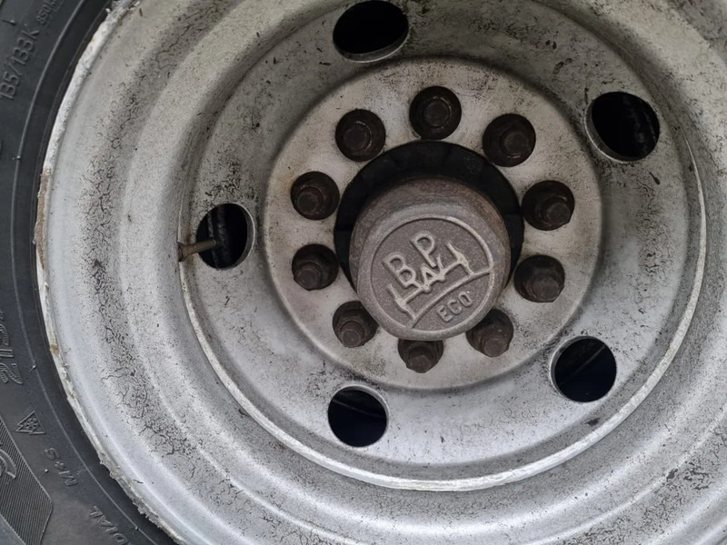 Puspiekabe slēgtā virsbūve Talson F 1520: foto 15