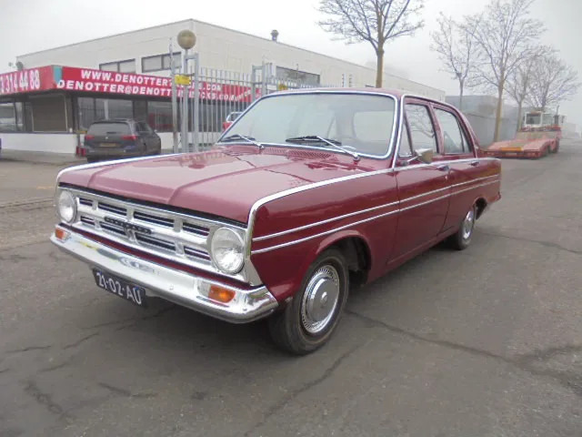 Vauxhall VX 4.90 - Sedans: foto 1 Vauxhall VX 4.90 - Sedans: foto 1