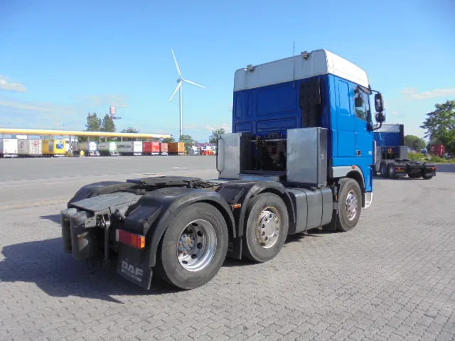 DAF XF 105 460 6X2 NL TRUCK - Vilcējs: foto 4 DAF XF 105 460 6X2 NL TRUCK - Vilcējs: foto 4