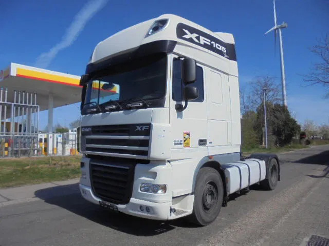 DAF XF 105.460 SUPERSPACE - Vilcējs: foto 1 DAF XF 105.460 SUPERSPACE - Vilcējs: foto 1