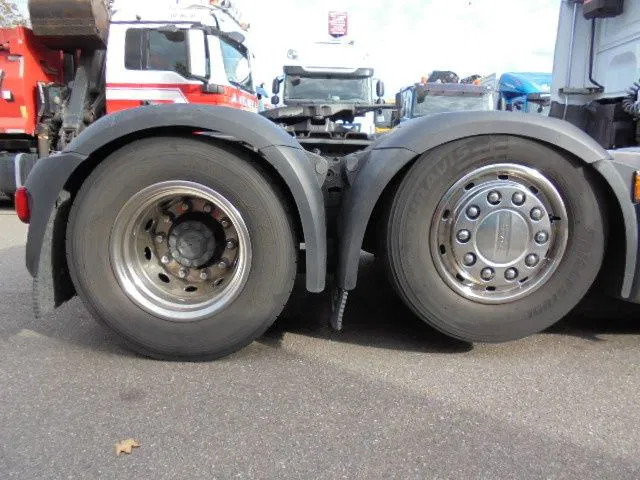 DAF XF 440 6X2 - Vilcējs: foto 4 DAF XF 440 6X2 - Vilcējs: foto 4