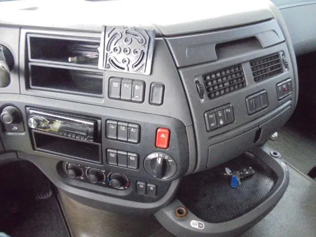 Vilcējs DAF XF 440: foto 13