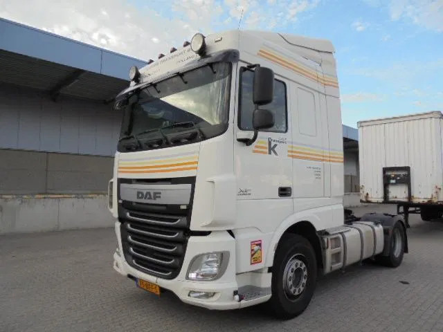 DAF XF 440 - Vilcējs: foto 1 DAF XF 440 - Vilcējs: foto 1