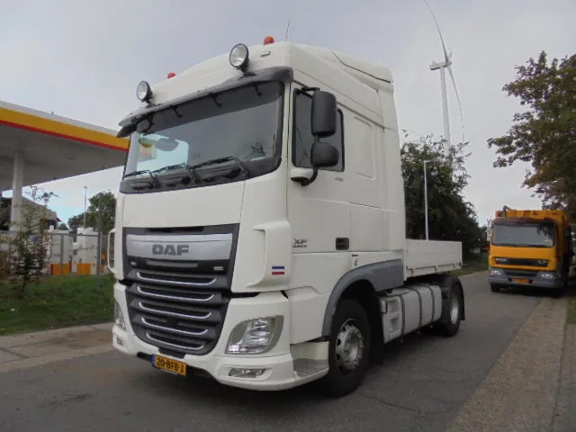 DAF XF 440 - Vilcējs: foto 1 DAF XF 440 - Vilcējs: foto 1