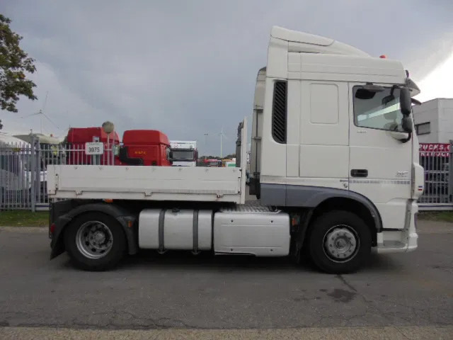 DAF XF 440 - Vilcējs: foto 4 DAF XF 440 - Vilcējs: foto 4
