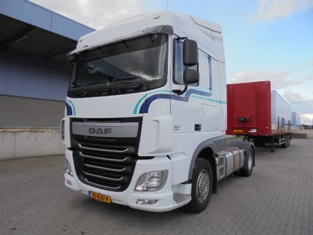 DAF XF 440 EUR6 - Vilcējs: foto 1 DAF XF 440 EUR6 - Vilcējs: foto 1