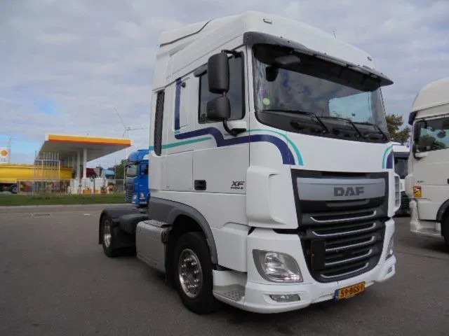 DAF XF 440 EURO 6 - Vilcējs: foto 3 DAF XF 440 EURO 6 - Vilcējs: foto 3