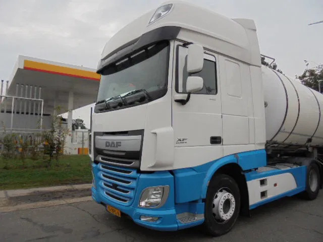 DAF XF 440 SUPER SPACE CAB NL TRUCK - Vilcējs: foto 1 DAF XF 440 SUPER SPACE CAB NL TRUCK - Vilcējs: foto 1