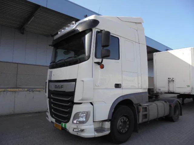 DAF XF 450 - Vilcējs: foto 1 DAF XF 450 - Vilcējs: foto 1