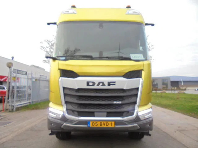DAF XFC 530 FT DEMO KIEPHYDROLIEK MET FABRIEKS GARANTIE NL TRUCK - Vilcējs: foto 3 DAF XFC 530 FT DEMO KIEPHYDROLIEK MET FABRIEKS GARANTIE NL TRUCK - Vilcējs: foto 3