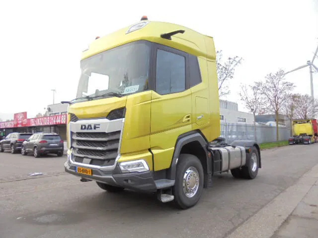 DAF XFC 530 FT DEMO KIEPHYDROLIEK MET FABRIEKS GARANTIE NL TRUCK - Vilcējs: foto 1 DAF XFC 530 FT DEMO KIEPHYDROLIEK MET FABRIEKS GARANTIE NL TRUCK - Vilcējs: foto 1