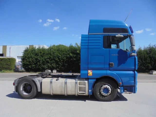 MAN TGA 18.480 XXL ZF INTARDER - Vilcējs: foto 4 MAN TGA 18.480 XXL ZF INTARDER - Vilcējs: foto 4