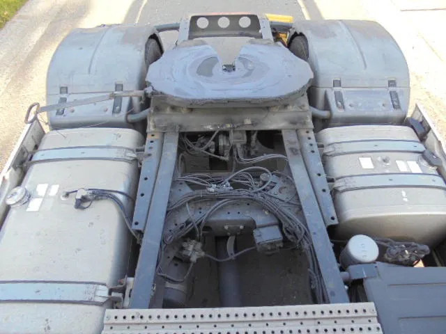 Vilcējs MAN TGX 18.400 XL: foto 7