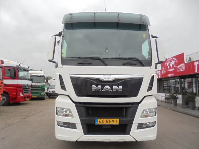 MAN TGX 26-480 6X2 NEW TYPE TACHO - Vilcējs: foto 2 MAN TGX 26-480 6X2 NEW TYPE TACHO - Vilcējs: foto 2