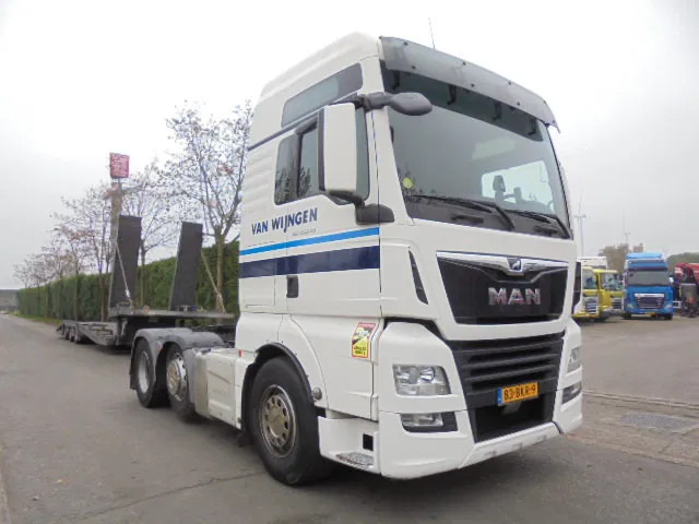 MAN TGX 26.500 XXL 6X2 SMART TACHO 20X IN STOCK - Vilcējs: foto 3 MAN TGX 26.500 XXL 6X2 SMART TACHO 20X IN STOCK - Vilcējs: foto 3