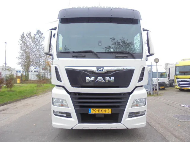 MAN TGX 26.500 XXL 6X2 SMART TACHO - Vilcējs: foto 2 MAN TGX 26.500 XXL 6X2 SMART TACHO - Vilcējs: foto 2