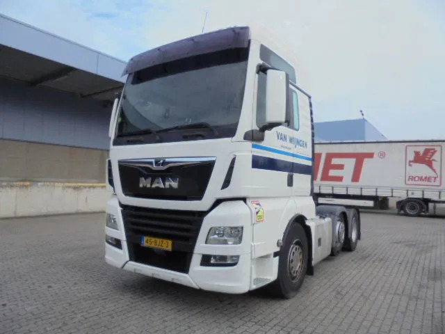 MAN TGX 26-500 XXL NEW TYPE TACHO - Vilcējs: foto 1 MAN TGX 26-500 XXL NEW TYPE TACHO - Vilcējs: foto 1