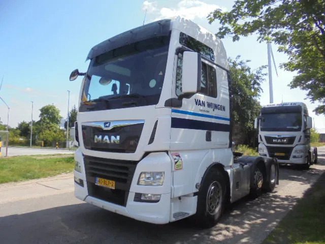 MAN TGX 26.500 XXL NL TRUCK SMART TACHO 16X IN STOCK - Vilcējs: foto 1 MAN TGX 26.500 XXL NL TRUCK SMART TACHO 16X IN STOCK - Vilcējs: foto 1