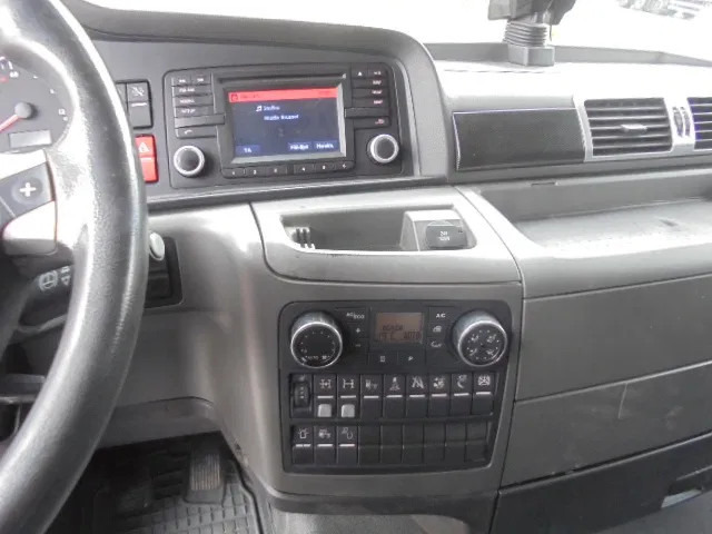 Vilcējs MAN TGX 33.480 6X4 Manual Gearbox Retarder: foto 12