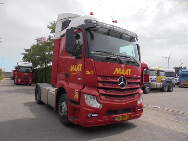 Mercedes-Benz Actros 1836 EUR6 - Vilcējs: foto 3 Mercedes-Benz Actros 1836 EUR6 - Vilcējs: foto 3