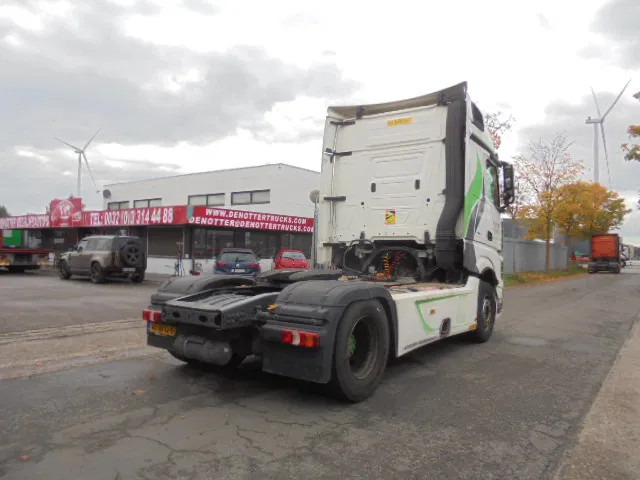 Mercedes-Benz Actros 1842 APK 04-2026 - Vilcējs: foto 5 Mercedes-Benz Actros 1842 APK 04-2026 - Vilcējs: foto 5