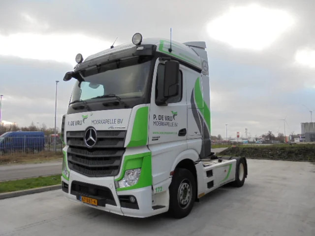 Mercedes-Benz Actros 1842 LS EUR6 - Vilcējs: foto 1 Mercedes-Benz Actros 1842 LS EUR6 - Vilcējs: foto 1
