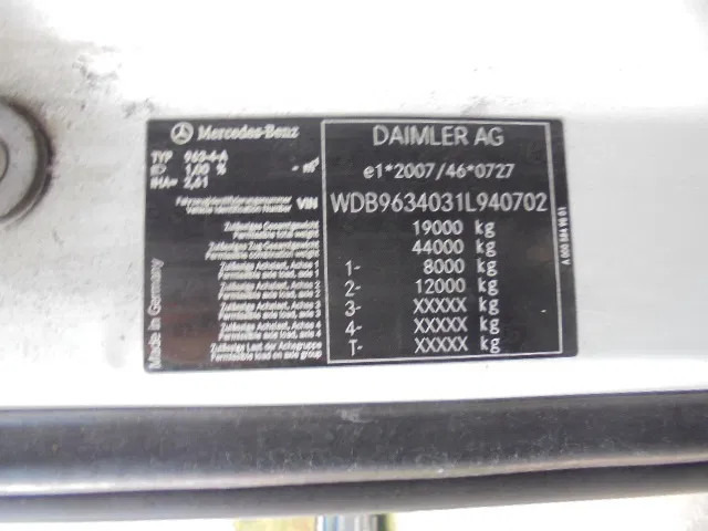 Vilcējs Mercedes-Benz Actros 1845 LS ADR: foto 16