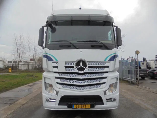 Mercedes-Benz Actros 1943 LS - Vilcējs: foto 2 Mercedes-Benz Actros 1943 LS - Vilcējs: foto 2