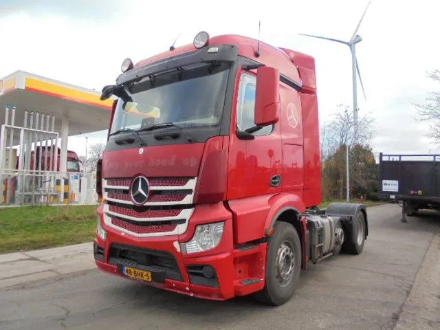 Mercedes-Benz Actros 2543 6X2 + HYDRAULIC - Vilcējs: foto 1 Mercedes-Benz Actros 2543 6X2 + HYDRAULIC - Vilcējs: foto 1