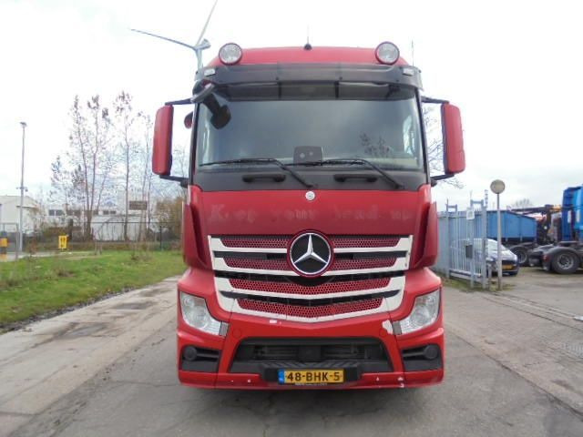 Mercedes-Benz Actros 2543 6X2 + HYDRAULIC - Vilcējs: foto 2 Mercedes-Benz Actros 2543 6X2 + HYDRAULIC - Vilcējs: foto 2