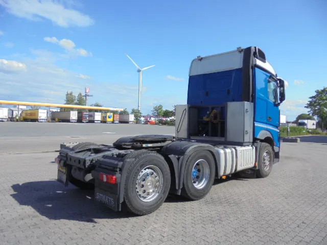 Mercedes-Benz Actros 2648 6X2 NL TRUCK - Vilcējs: foto 4 Mercedes-Benz Actros 2648 6X2 NL TRUCK - Vilcējs: foto 4