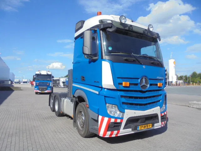 Mercedes-Benz Actros 2648 6X2 NL TRUCK - Vilcējs: foto 3 Mercedes-Benz Actros 2648 6X2 NL TRUCK - Vilcējs: foto 3