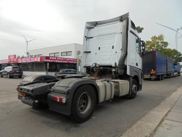 Mercedes-Benz Actros - Vilcējs: foto 4 Mercedes-Benz Actros - Vilcējs: foto 4