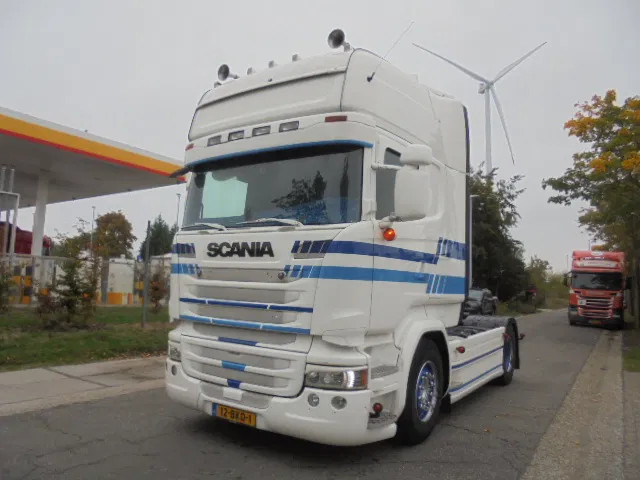 Scania R450 STREAMLINE + RETARDER NL TRUCK - Vilcējs: foto 1 Scania R450 STREAMLINE + RETARDER NL TRUCK - Vilcējs: foto 1