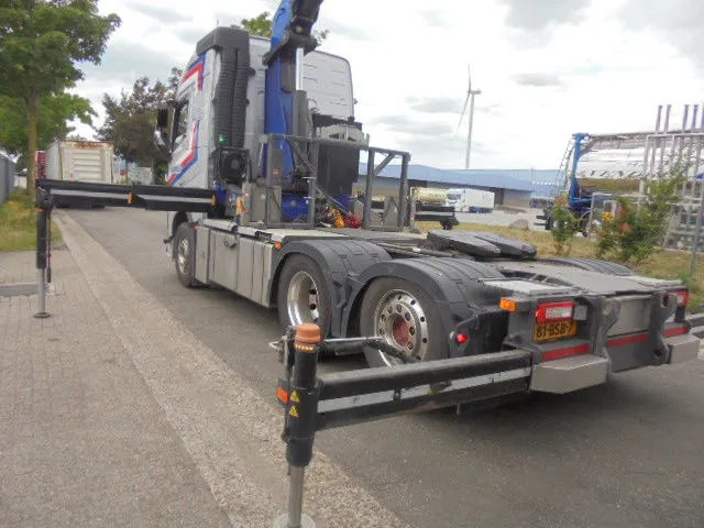 Volvo FH 420 6X2 NL TRUCK - Vilcējs: foto 5 Volvo FH 420 6X2 NL TRUCK - Vilcējs: foto 5