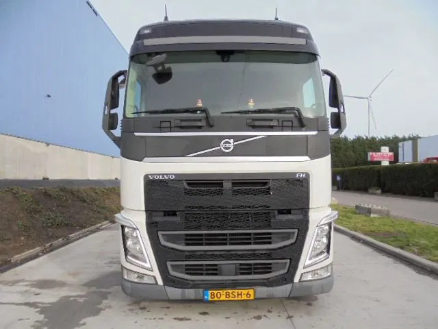 Volvo FH 420 MEGA NL TRUCK APK /TUV 01-05-2026 - Vilcējs: foto 2 Volvo FH 420 MEGA NL TRUCK APK /TUV 01-05-2026 - Vilcējs: foto 2